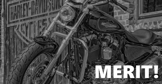 メリーガレージ_merit_パブミラーがお洒落なバイクガレージ作りに欠かせない４つの理由