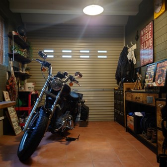メリーガレージのバイクガレージライフ_004-1