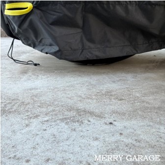 デイトナの「ハーレー専用バイクカバー」がおすすめな理由８選！_⑥下端を少し浮かせてあるのがポイント！